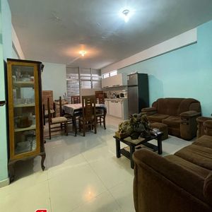 Amplio Departamento De 2 Dormitorios En "anticretico" (traspaso)