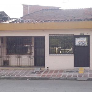 Arriendo de casas baratas en Cali 