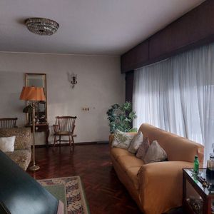 Venta Espléndida Casa  4 Dormitorios, 3 Baños 