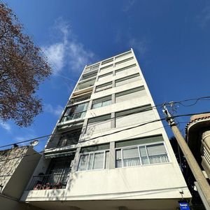 Venta Penthouse Con Renta 1 Dormitorio Amplio Gran Terraza Garage Punta Carretas