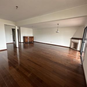 Venta Apartamento 4 Dormitorios Parrillero Estufa A Leña Amplio Malvin