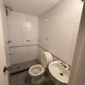 Venta Apartamento 2 Dormitorios, 2 Baños Garage Punta Carretas Para Reciclar