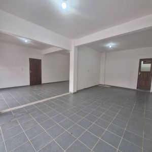 Local Comercial En Alquiler 