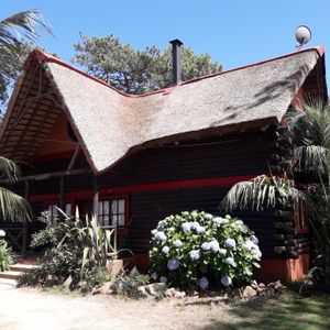 Encantadora Casa Rustica ,piscina Cubierta Con Bompa De Calor ,yacuzzi Y Sauna 
