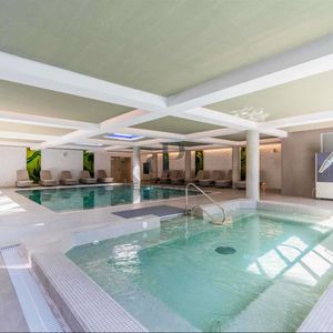 Apartamento A Estrenar 2 Dormitorios Con Parrillero Exclusivo Y Amenities En  Carrasco Alive Residences