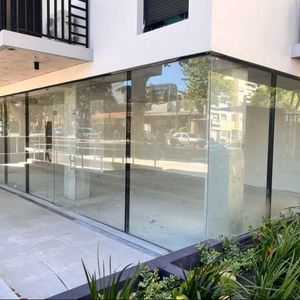 Local Comercial En Alquiler