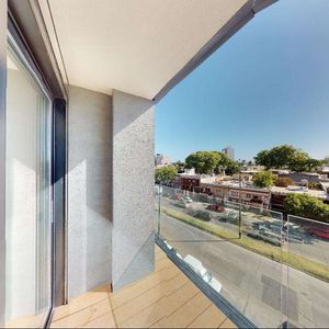 Apartamento De 2 Dormitorio En Alquiler Con Amenities