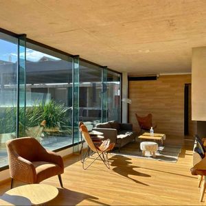 Apartamento De 2 Dormitorios Con Terraza En Centro