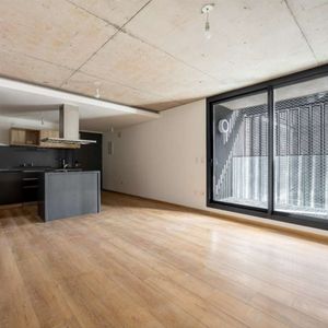 Apartamento De 2 Dormitorios Con Terraza En Centro