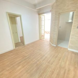 Alquiler De Apartamento De 1 Dormitorio Con Amplio Patio En Ciudad Vieja