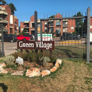 Apartamento En Esquina, En Green Village, Pda 19 De La Mansa, Antonio Camacho 