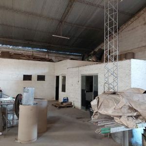 Galpón En Alquiler Completamente Cerrado Zona Norte Por La Chonta