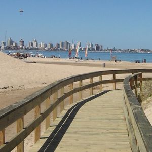 Rambla Mansa Parada 8 Frente Al Mar