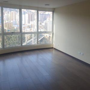  Departamento En Alquiler De 3 Dormitorios En Las Torres Mall 