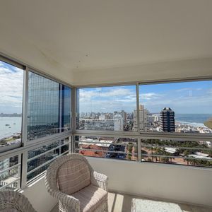 Apartamento En Venta, Puerto Punta Del Este
