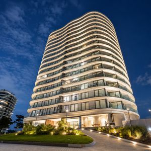 Apartamento En Venta De 2 Dormitorios En Manglar Brava, Playa Brava, Punta Del Este