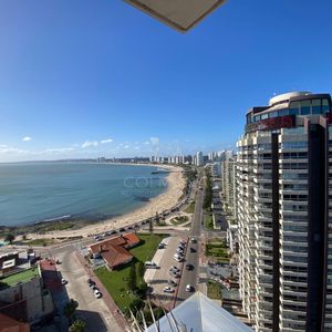 Apto En Torre Gattas -3 Dor, 3 Baños, Balcón Con Vista A La Playa Mansa Y Brava.
