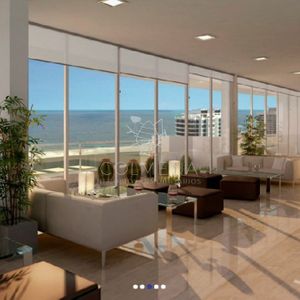Apartamento En Brava, 4 Dormitorios