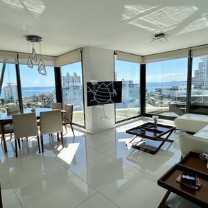Espectacular Unidad De 3 Dormitorios Con Los Mejores Amenities!