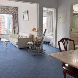 Apartamento En Peninsula, 1 Dormitorios Y Medio Con Garaje