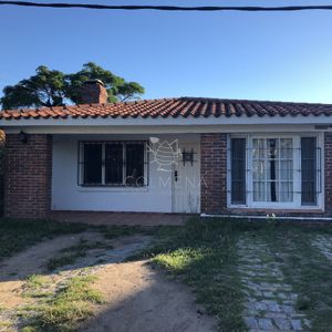 Casa En Las Delicias Muy Cerca Del Mar.