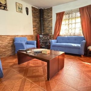 Casa En San Carlos A Pasos De La Terminal De Bus Y Sanatorios