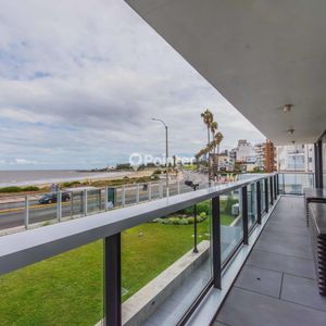 Venta Apartamento Rambla De Malvín 3 Dormitorios