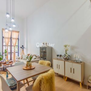 Loft Con Renta En Ciudad Vieja | Ideal Inversores | Balcón