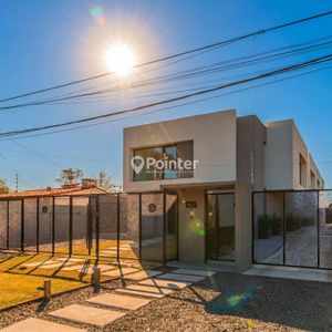 Venta Carrasco Norte 3 Dormitorios, 3 Baños, Patio Con Parrillero Y Cochera