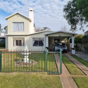 Casa En Venta Parque Del Plata Sur 334pp