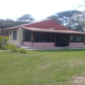 Casa Zona Urubo Trejo 1.100 Mts2 135.000 $us.