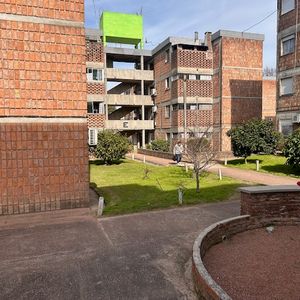 Venta De Apto. P. Baja Pando, Admite Financiación Bancaria.