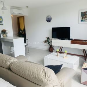 Apartamento En Venta En Torre Bellagio, Punta Del Este.