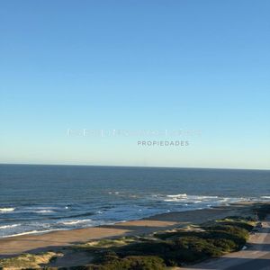 Apartamento En Venta De 3 Dormitorios En Punta Del Este, Playa Brava, Torre Tiburón