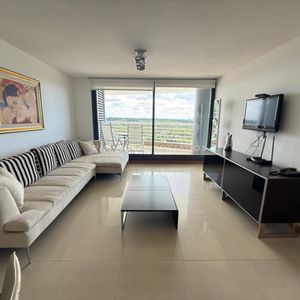 Departamento En Venta En Torre Tressesenta, Punta Del Este
