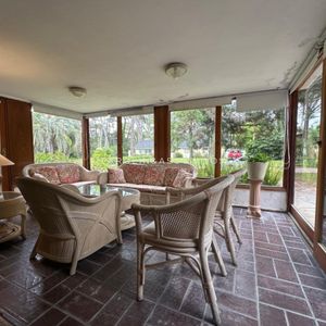 Gran Propiedad En Venta De 5 Dormitorios Ubicada En Playa Mansa, Punta Del Este.