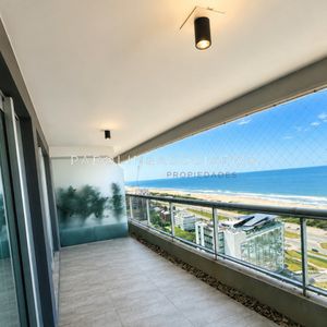 Apartamento En Venta De 2 Dormitorios En Look Brava, Punta Del Este.