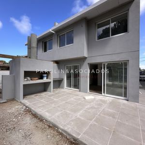 Casas De 3 Dormitorios A Estrenar En Punta Del Este