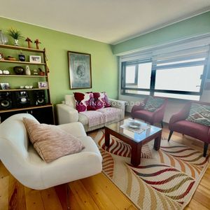 Departamento En Venta De 3 Dormitorios En Playa Brava, Punta Del Este