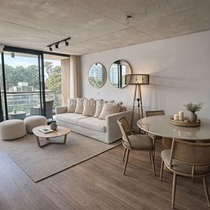 Departamento De 2 Dorm En Venta En Torres Del Este, Excelente Ubicacion