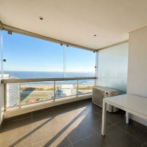 Departamento En Venta De 3 Dormitorios En Edificio Wind Tower, Playa Brava Punta Del Este