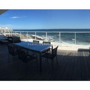 Apartamento En Venta De 3 Dormitorios En Bonaire, Punta Del Este.