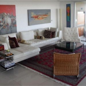 Apartamento En Venta De 3 Dormitorios En Terrazas De Villa Brava, Punta Del Este.
