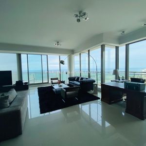 Penthouse En Venta En Torre Imperiale II, Punta Del Este.
