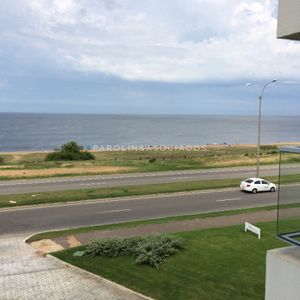 Hermoso Apartamento En Venta De 4 Dormitorios En Ville De Mer, Punta Del Este.