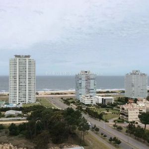 Apartamento En Venta En Torre One, Punta Del Este