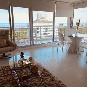 Departamento 2 Dormitorios En Piso Alto