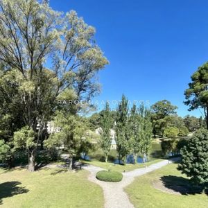 Apartamento En Venta De 2 Dormitorios En Solanas, Punta Del Este.