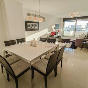 Venta De Apartamento 3 Dormitorios En Playa Brava, Punta Del Este