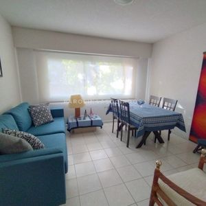 Luminoso Apartamento En Venta En Edificio Aromo, Punta Del Este.